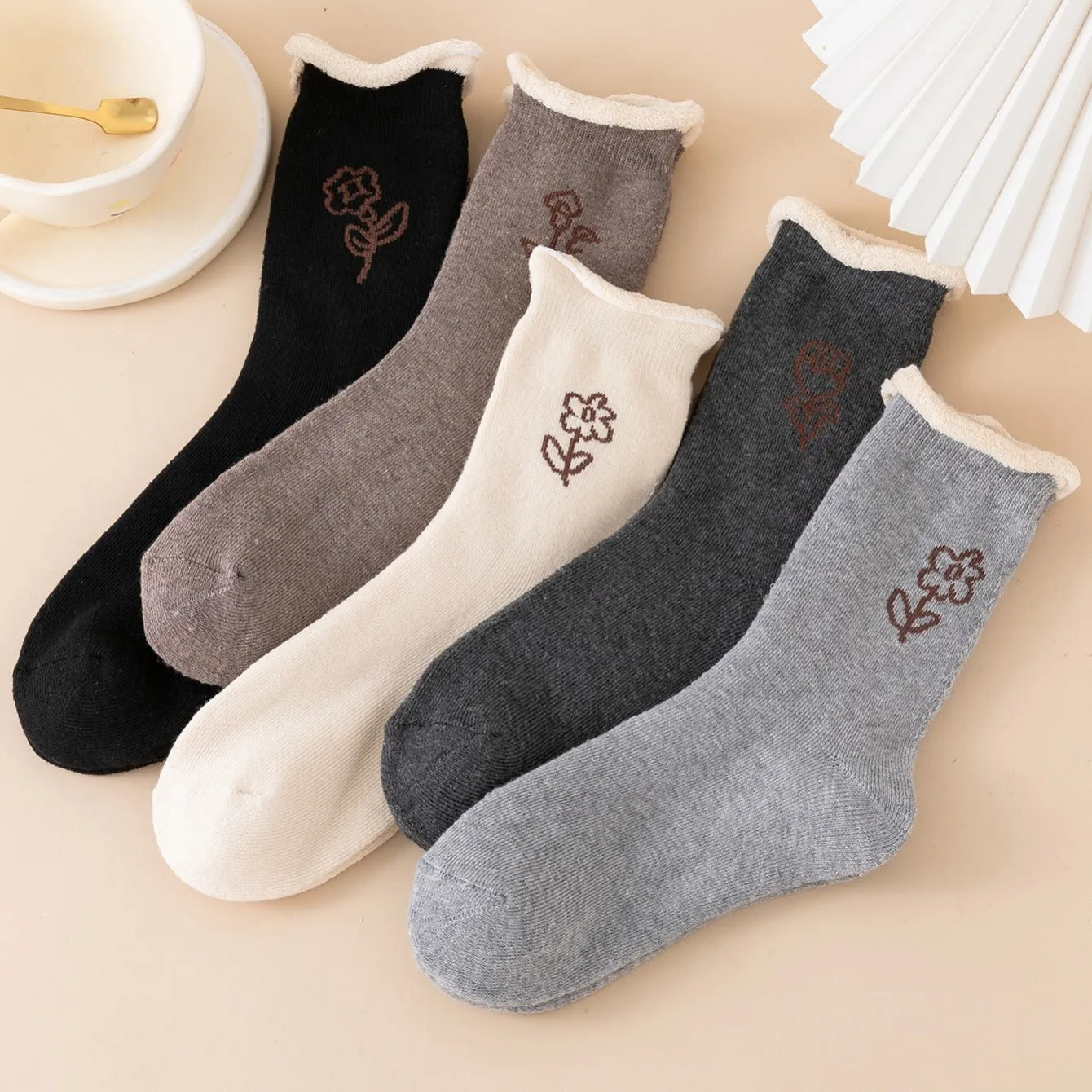 5 Pair Women's Winter Floral Pattern Warm Fuzzy Thermal Mid Tube Socks