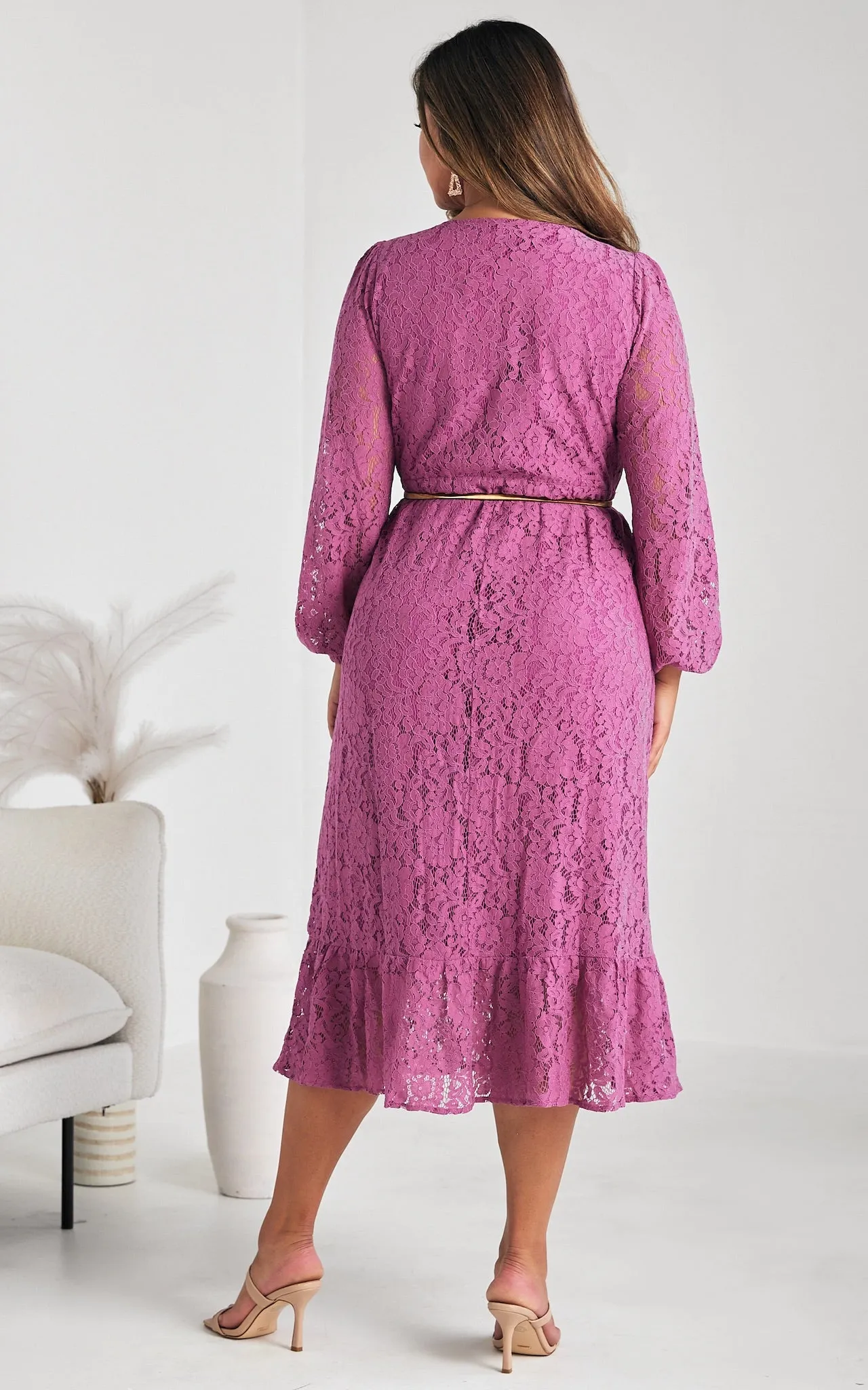 Camellia Lace Maxi Dress - Magenta