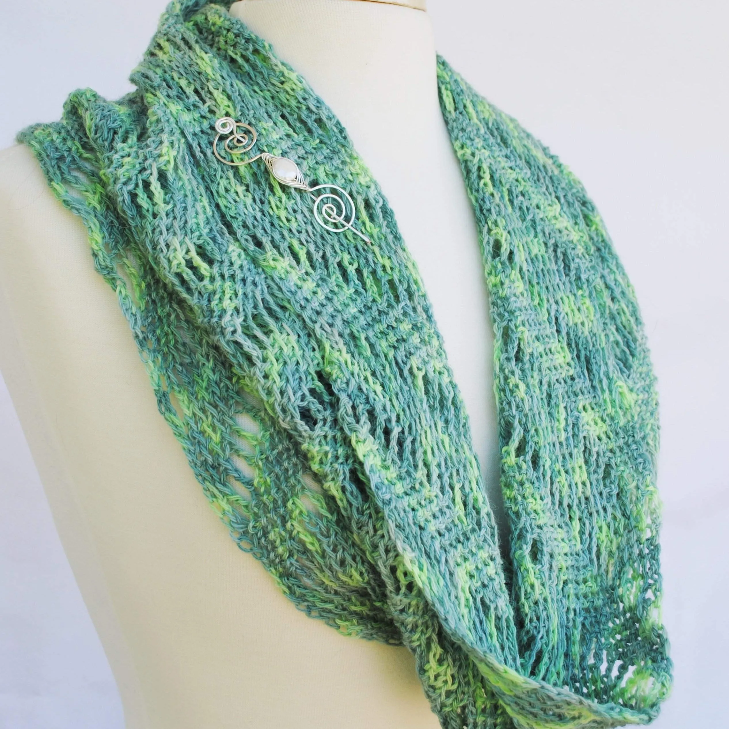 Rip Tied Hooked Crochet Infinity Scarf PDF Download