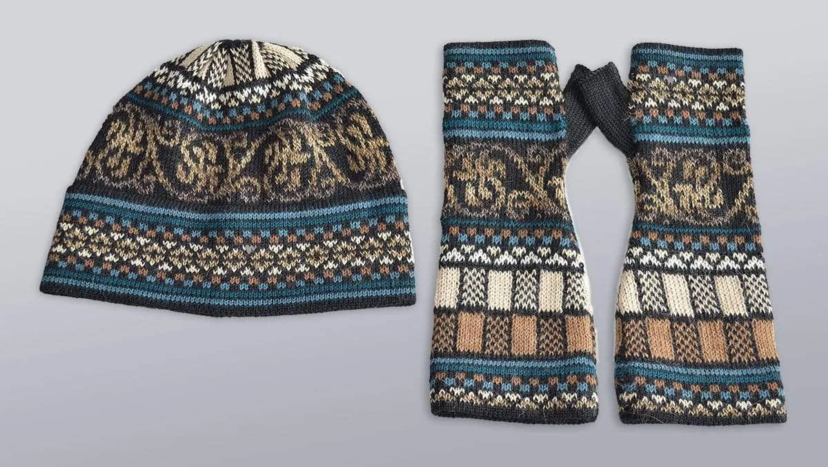 Womens Navajo Fingerless Gloves and Hat Sets