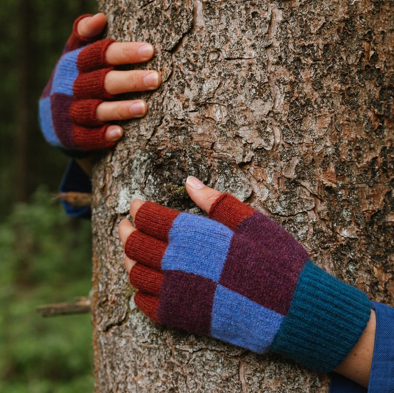 Wychwood Fingerless Gloves - Elderflower