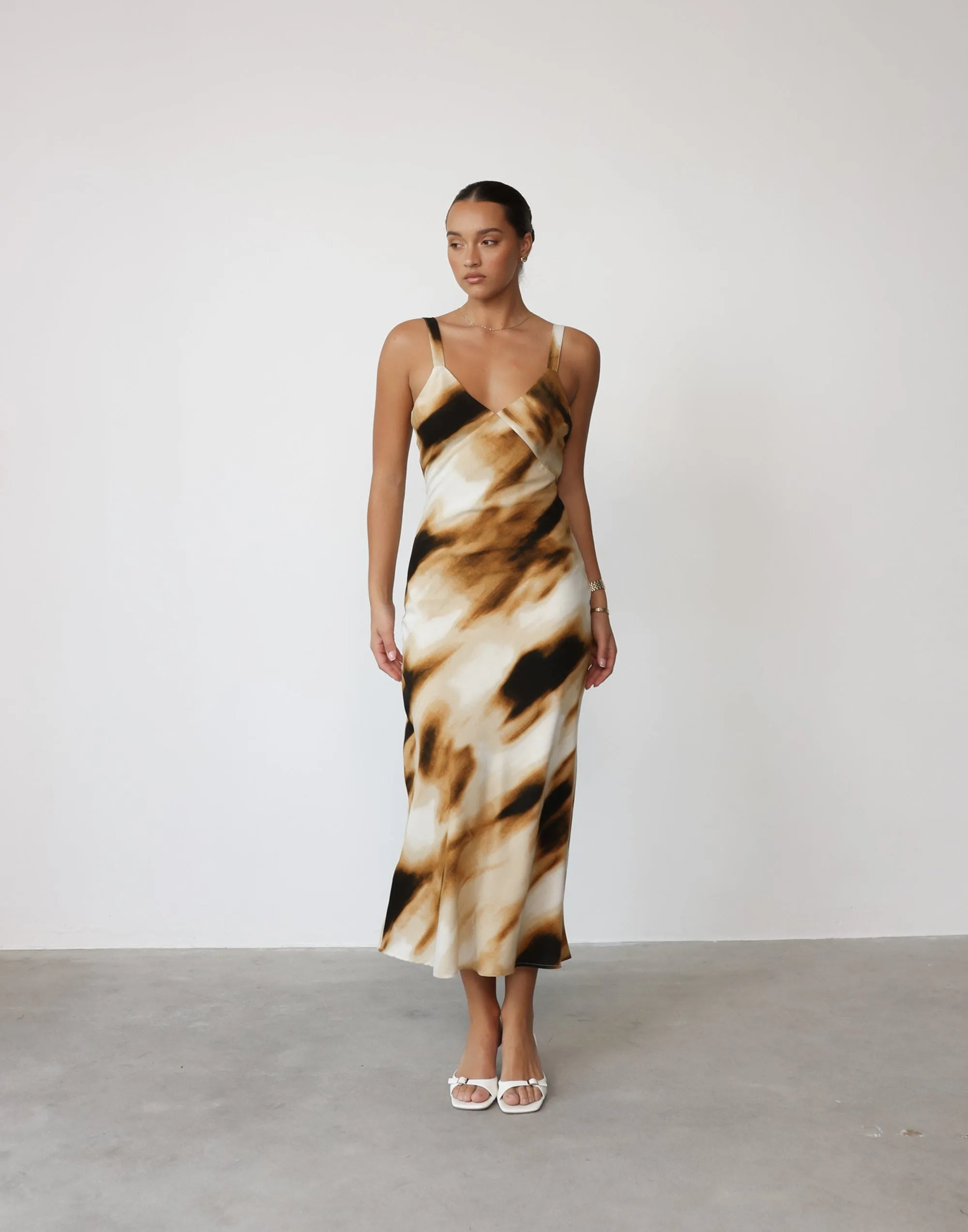 Zaya Maxi Dress (Desert)